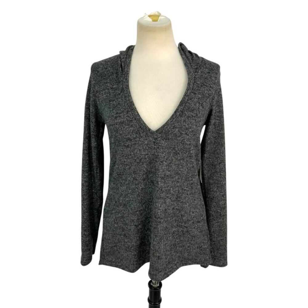 Go Couture Long Sleeve Hooded Sweater Gray Size Medium NWOT